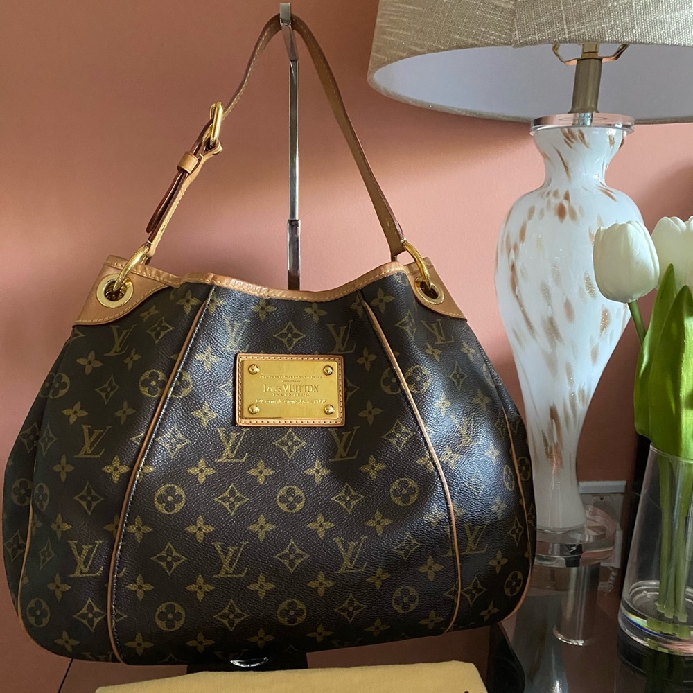 ❌SOLD❌ 🌸 Louis Vuitton Galliera PM 🌸